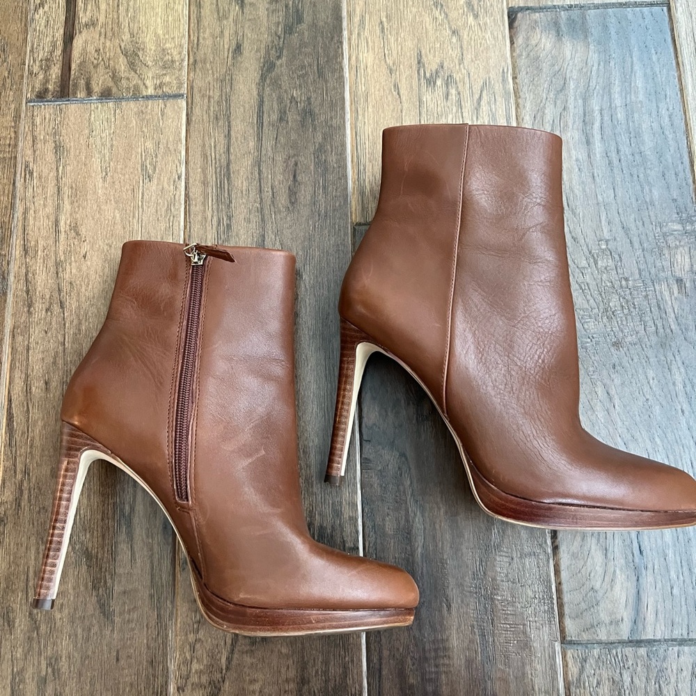 Nine West brown boots with heels